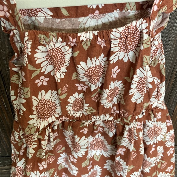 Floral Dress - Picture 2 of 5